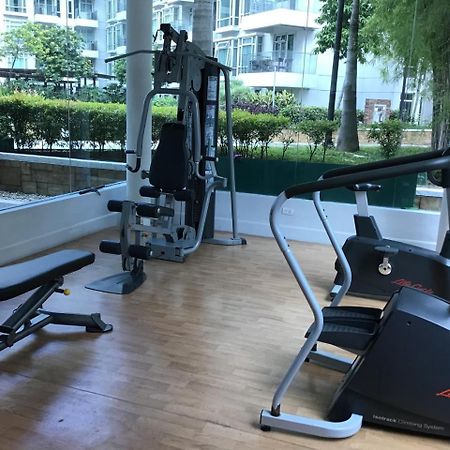 Condo At Parkside Villas Across The Airport マニラ市 エクステリア 写真